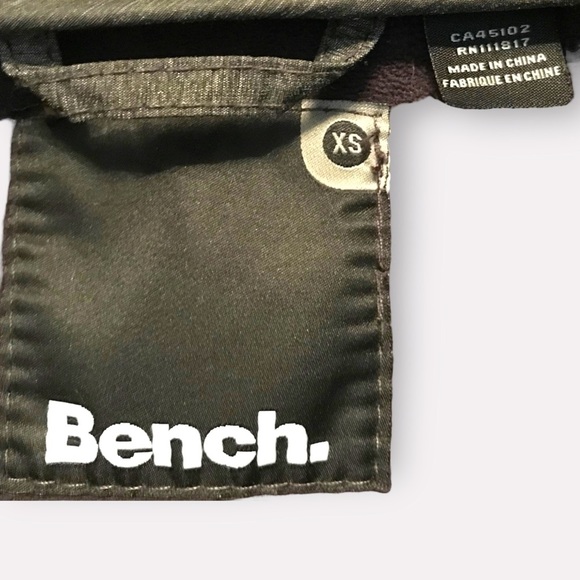 BENCH Jacket with Versatile Neckline and a Fitted/Tailored Mid Section - Picture 9 of 14